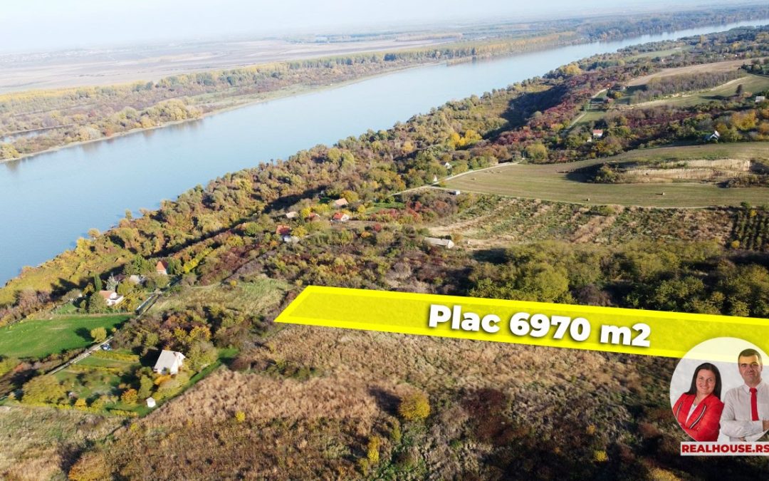 Plac u Slankamenu